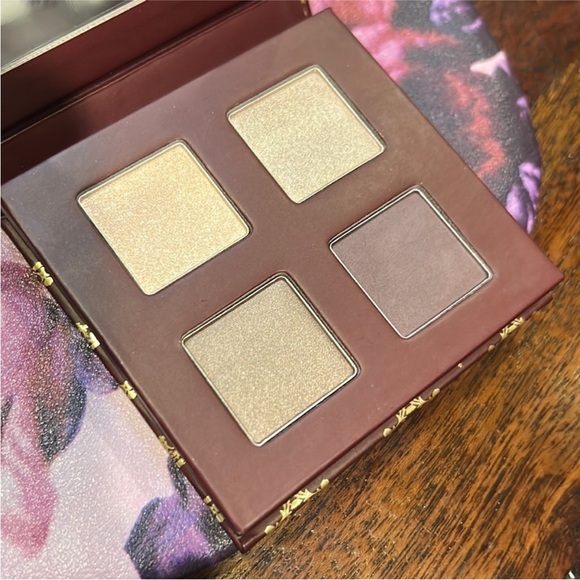 LORAC Plum Velvet + Gold Satin Eye Shadow Palettes + Extras - Picture 9 of 9